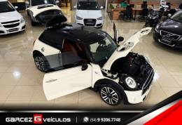 MINI - COOPER - 2019/2020 - Branca - R$ 156.000,00
