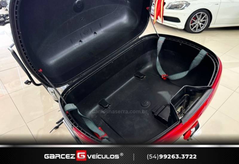 HONDA - NC 700X - 2014/2014 - Branca - R$ 34.000,00