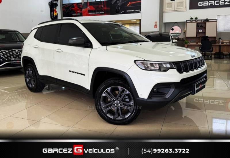 JEEP - COMPASS - 2021/2022 - Branca - R$ 149.900,00