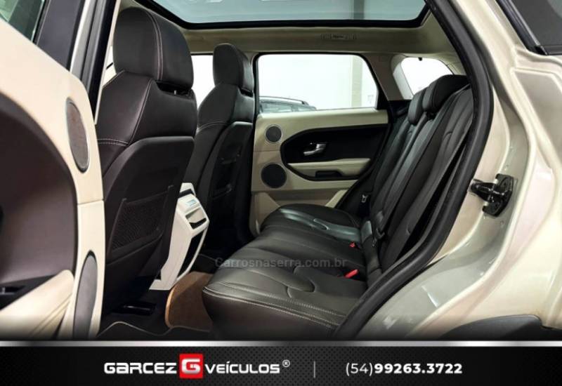 LAND ROVER - RANGE ROVER EVOQUE - 2014/2014 - Prata - R$ 105.000,00