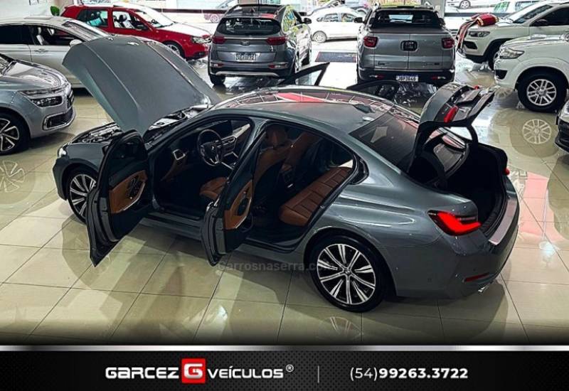 BMW - 320I - 2023/2023 - Cinza - R$ 237.000,00
