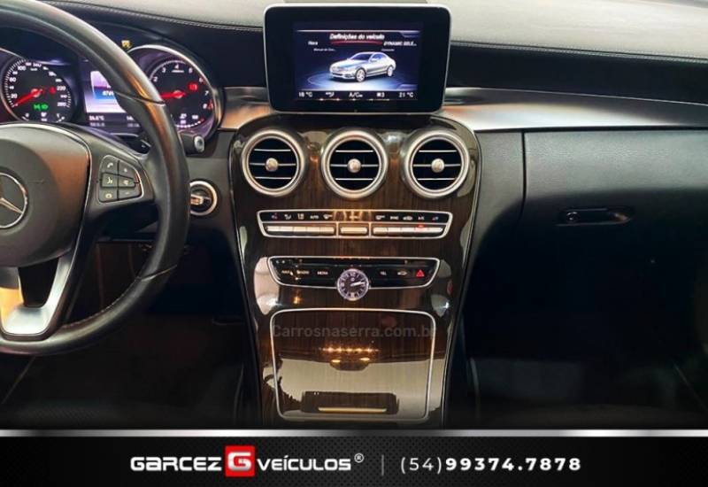 MERCEDES-BENZ - C 180 - 2015/2016 - Branca - R$ 117.900,00