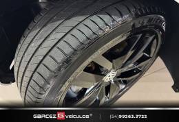 VOLKSWAGEN - GOLF - 2014/2015 - Branca - R$ 83.900,00