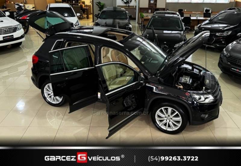 VOLKSWAGEN - TIGUAN - 2013/2013 - Preta - R$ 77.000,00