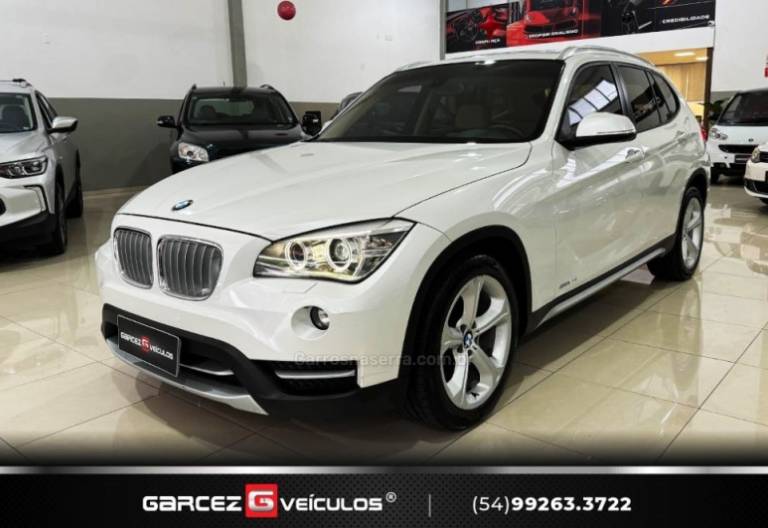 BMW - X1 - 2013/2014 - Branca - R$ 88.000,00