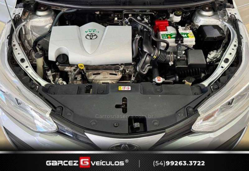 TOYOTA - YARIS - 2019/2019 - Prata - R$ 77.900,00