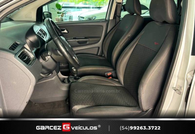VOLKSWAGEN - CROSSFOX - 2013/2013 - Prata - R$ 42.900,00