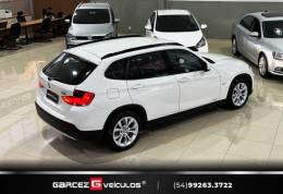 BMW - X1 - 2010/2011 - Branca - R$ 66.900,00