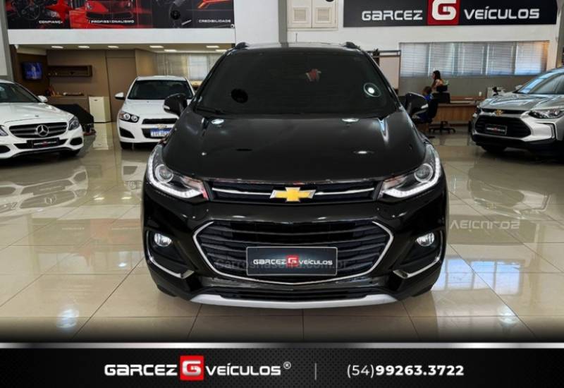 CHEVROLET - TRACKER - 2017/2018 - Preta - R$ 93.900,00