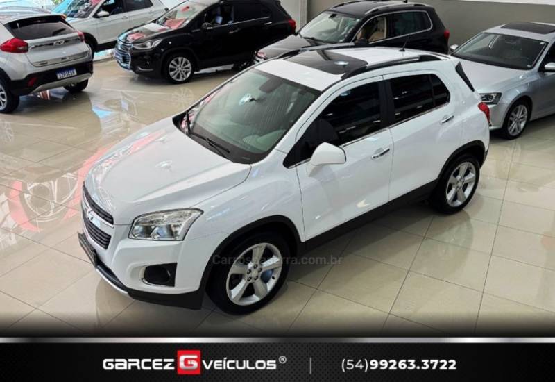 CHEVROLET - TRACKER - 2014/2015 - Branca - R$ 74.900,00
