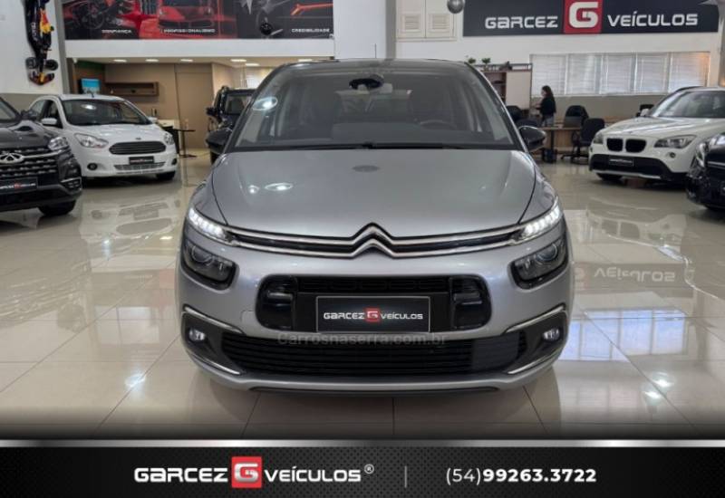 CITROËN - C4 PICASSO - 2018/2019 - Prata - R$ 93.900,00