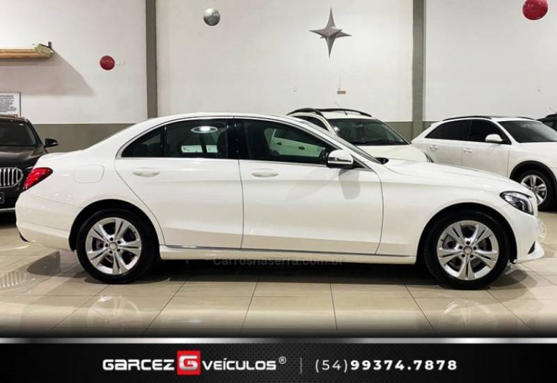 MERCEDES-BENZ - C 180 - 2015/2016 - Branca - R$ 117.900,00