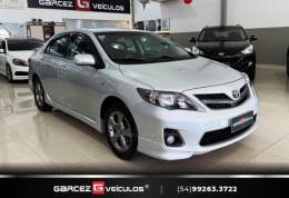 TOYOTA - COROLLA - 2013/2014 - Prata - R$ 72.000,00