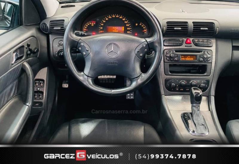 MERCEDES-BENZ - C 230 K - 2004/2004 - Preta - R$ 49.900,00