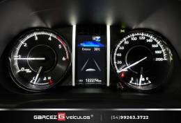 TOYOTA - HILUX SW4 - 2022/2022 - Cinza - R$ 349.900,00