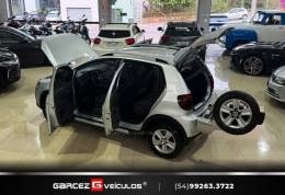 VOLKSWAGEN - CROSSFOX - 2010/2011 - Prata - R$ 45.900,00