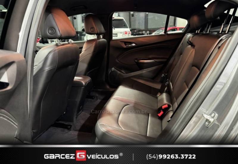 CHEVROLET - CRUZE - 2023/2023 - Cinza - R$ 125.900,00