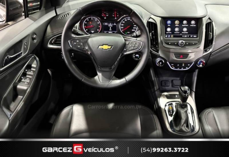 CHEVROLET - CRUZE - 2023/2023 - Cinza - R$ 125.900,00