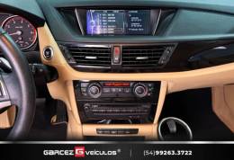 BMW - X1 - 2013/2014 - Branca - R$ 88.000,00