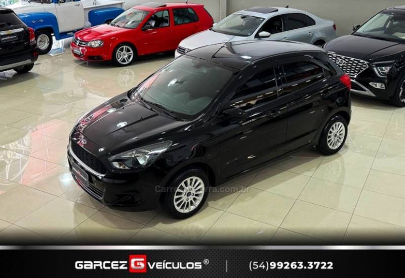 FORD - KA - 2015/2015 - Preta - R$ 41.900,00