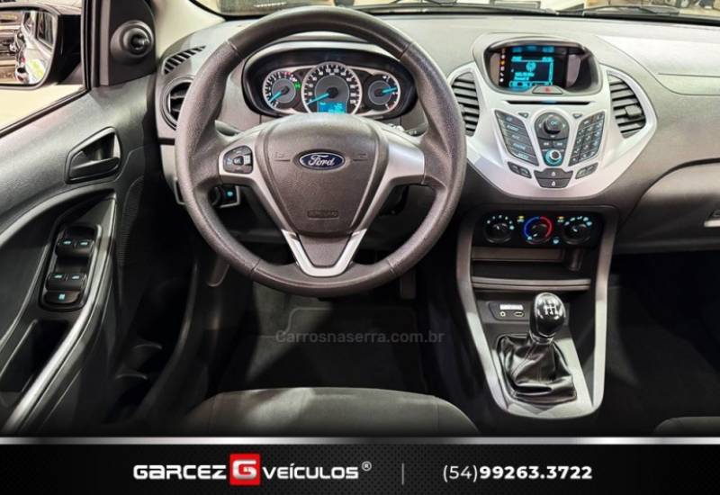 FORD - KA - 2015/2015 - Preta - R$ 41.900,00