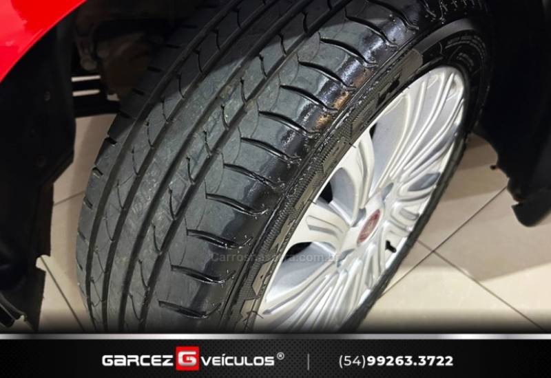 FIAT - GRAND SIENA - 2014/2014 - Vermelha - R$ 42.000,00