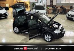 VOLKSWAGEN - CROSSFOX - 2005/2006 - Preta - R$ 32.900,00