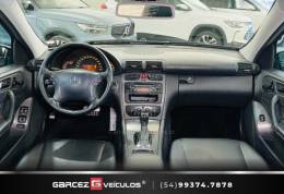 MERCEDES-BENZ - C 230 K - 2004/2004 - Preta - R$ 53.000,00