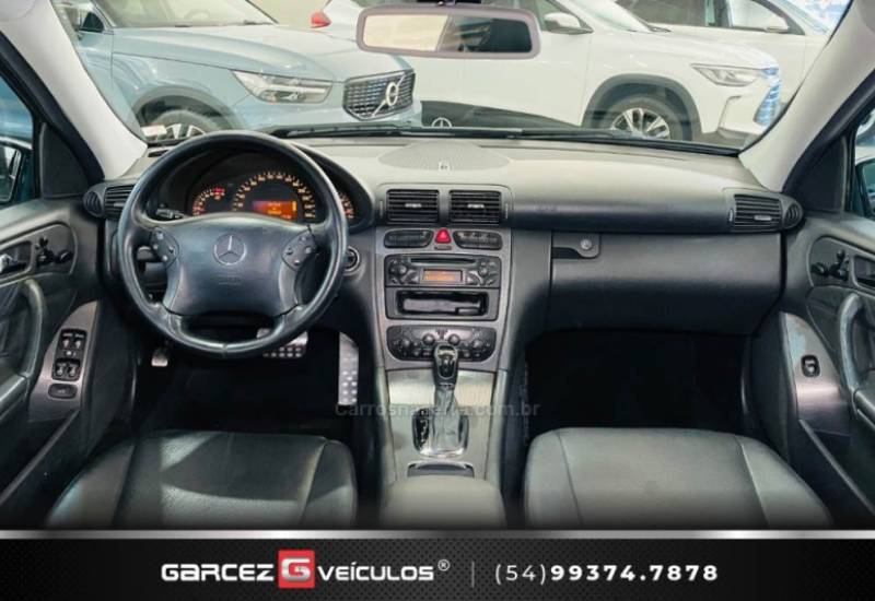 MERCEDES-BENZ - C 230 K - 2004/2004 - Preta - R$ 53.000,00