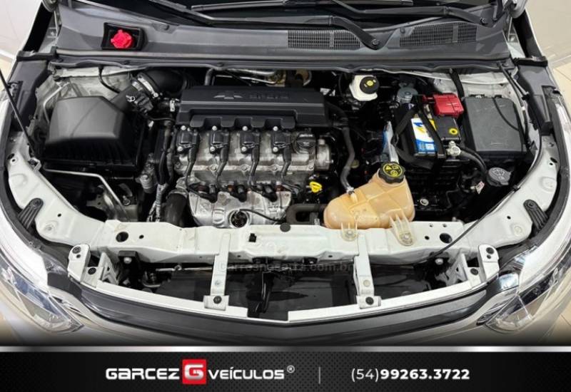 CHEVROLET - COBALT - 2017/2017 - Prata - R$ 59.000,00