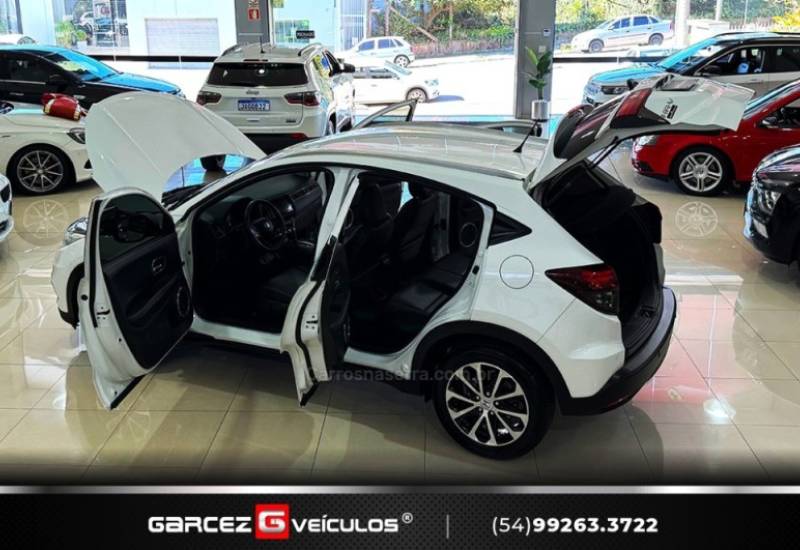 HONDA - HR-V - 2021/2021 - Branca - R$ 119.900,00