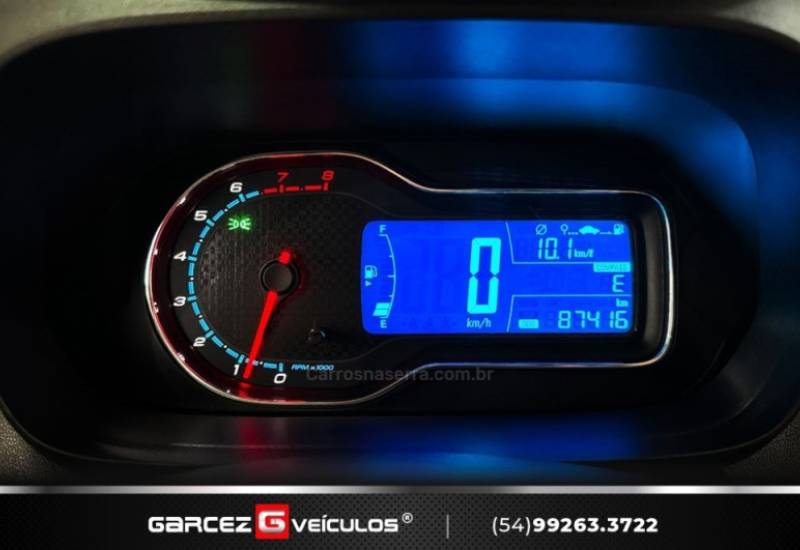 CHEVROLET - COBALT - 2017/2017 - Prata - R$ 59.000,00