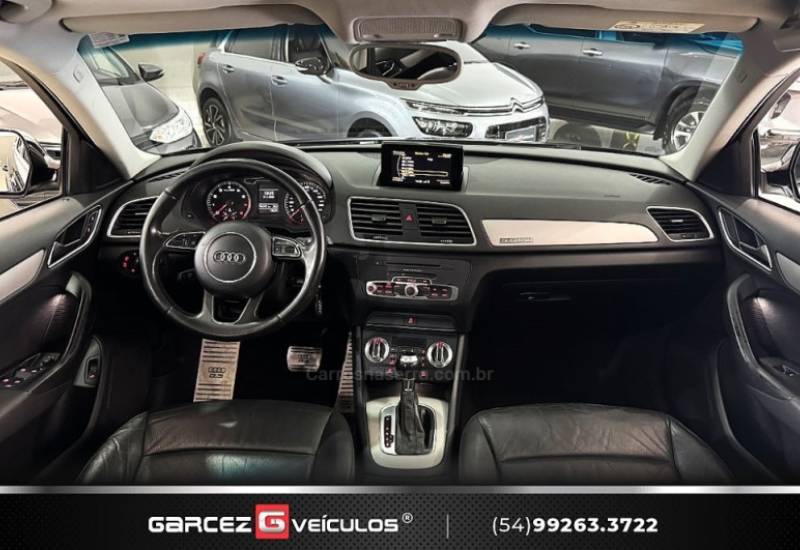 AUDI - Q3 - 2015/2015 - Preta - R$ 90.000,00