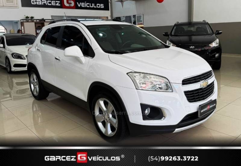 CHEVROLET - TRACKER - 2014/2015 - Branca - R$ 74.900,00