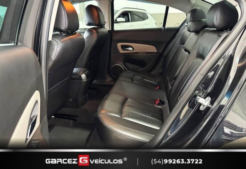 CHEVROLET - CRUZE - 2014/2014 - Preta - R$ 66.000,00