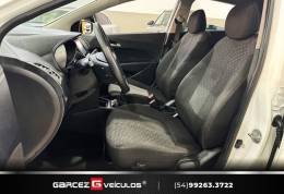 HYUNDAI - HB20 - 2015/2016 - Branca - R$ 52.000,00
