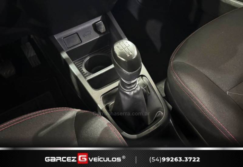 RENAULT - KWID - 2019/2020 - Branca - R$ 43.900,00