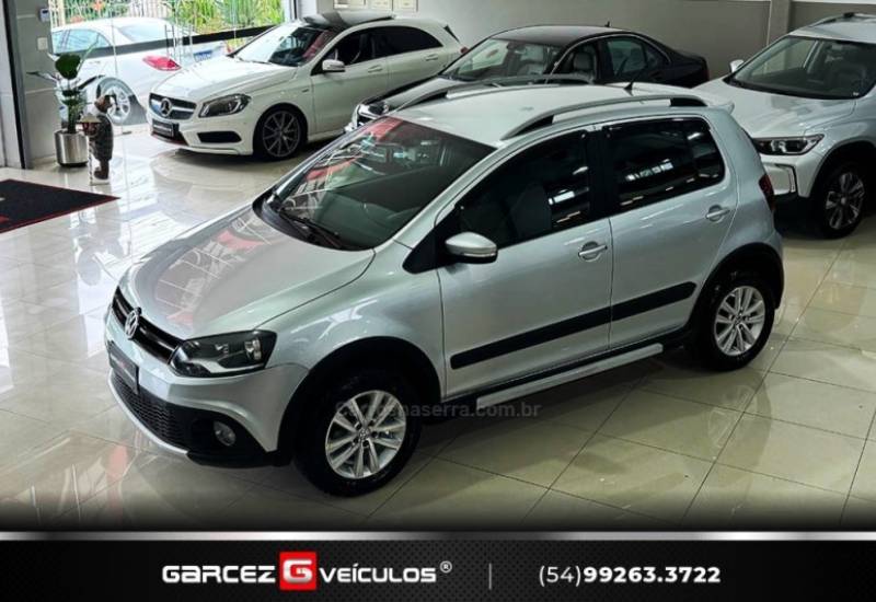 VOLKSWAGEN - CROSSFOX - 2013/2013 - Prata - R$ 42.900,00